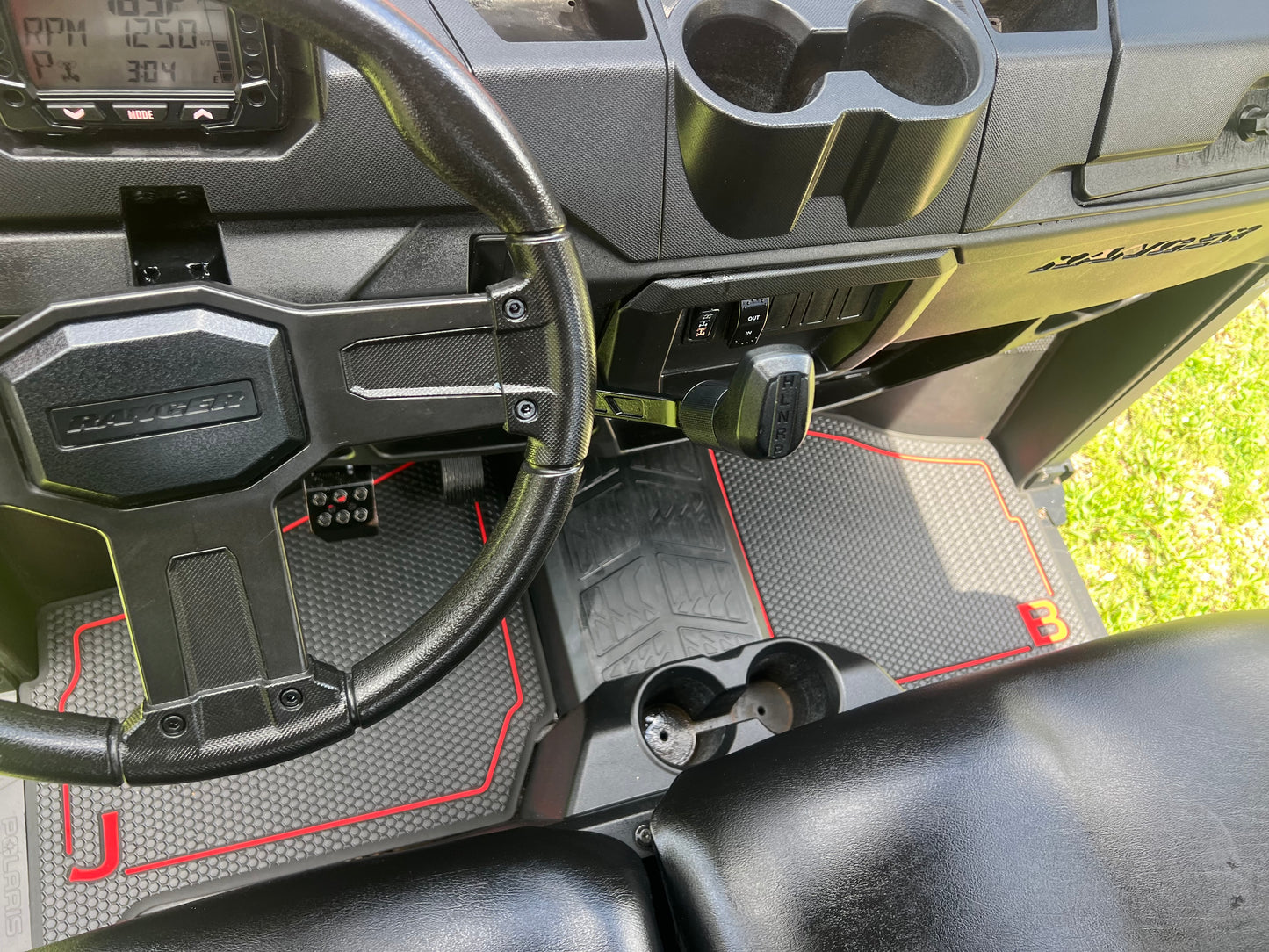 Polaris Ranger 1000XP Custom Floor Mats 2D/4D